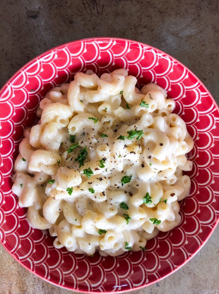 Stovetop-MacandCheese_Top_redbowl