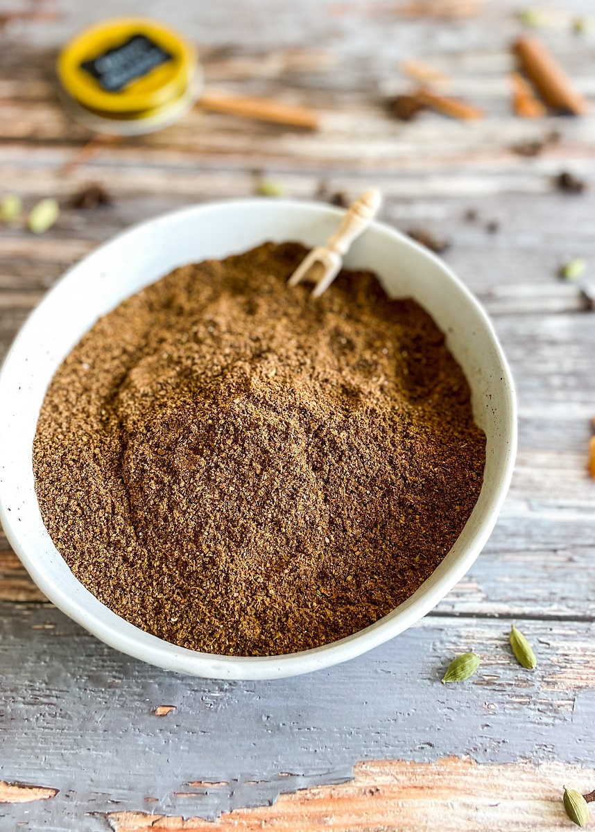 Homemade Garam Masala in under 5 minutes - Simple Indian Meals