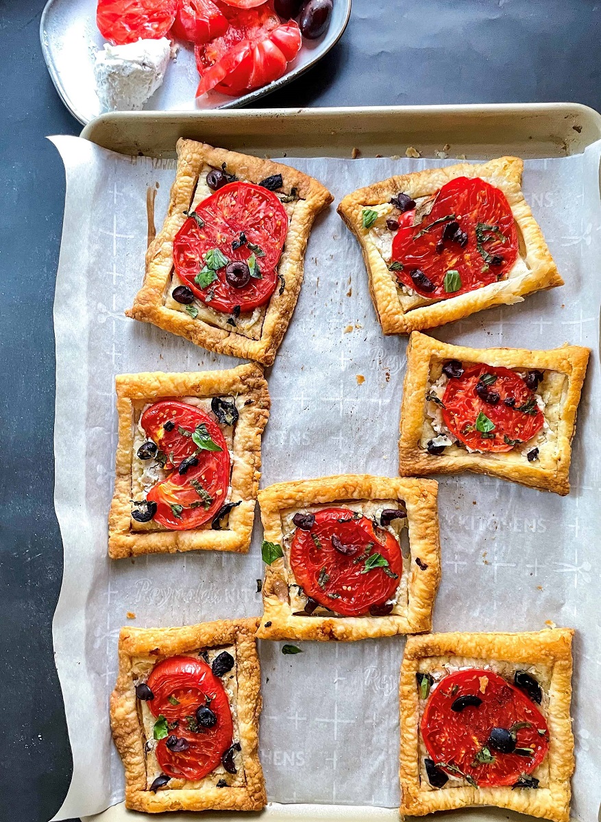 5-ingredient-Tomato-Galette-Cookie-sheet-flatlay